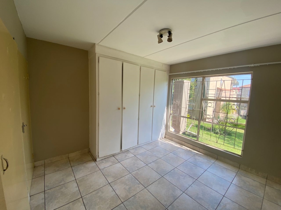 3 Bedroom Property for Sale in Safari Gardens North West